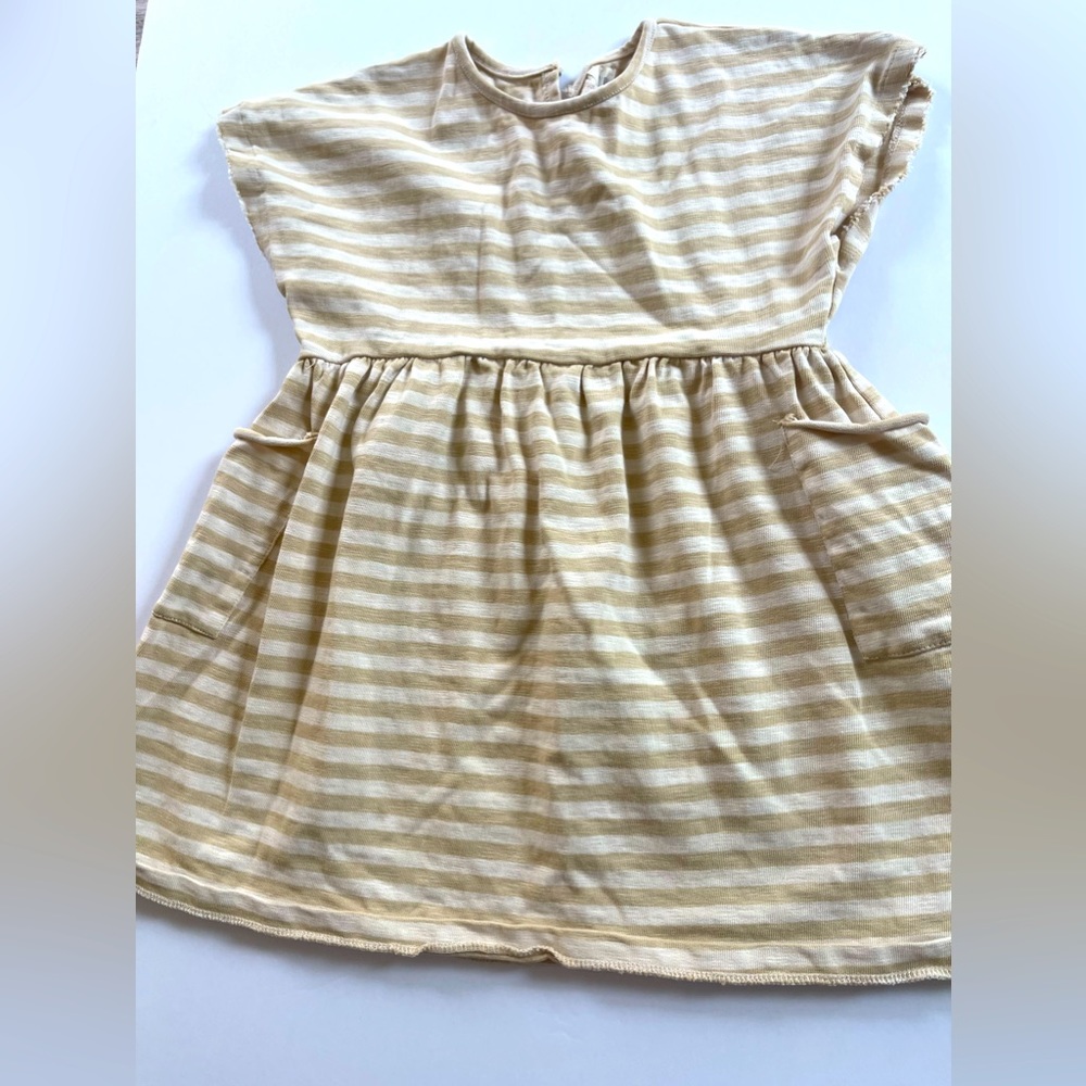 Kid wild girls size 4/5 cotton dress.